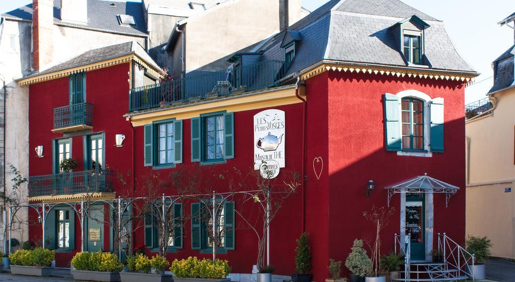 Les Petites Vosges Bed & Breakfast Bagneres-de-Bigorre Exterior photo